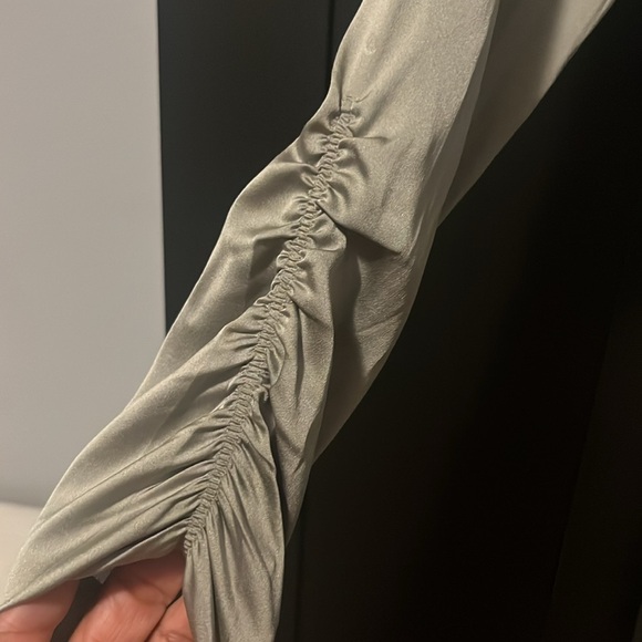 White House black market shirt - Picture 3 of 3